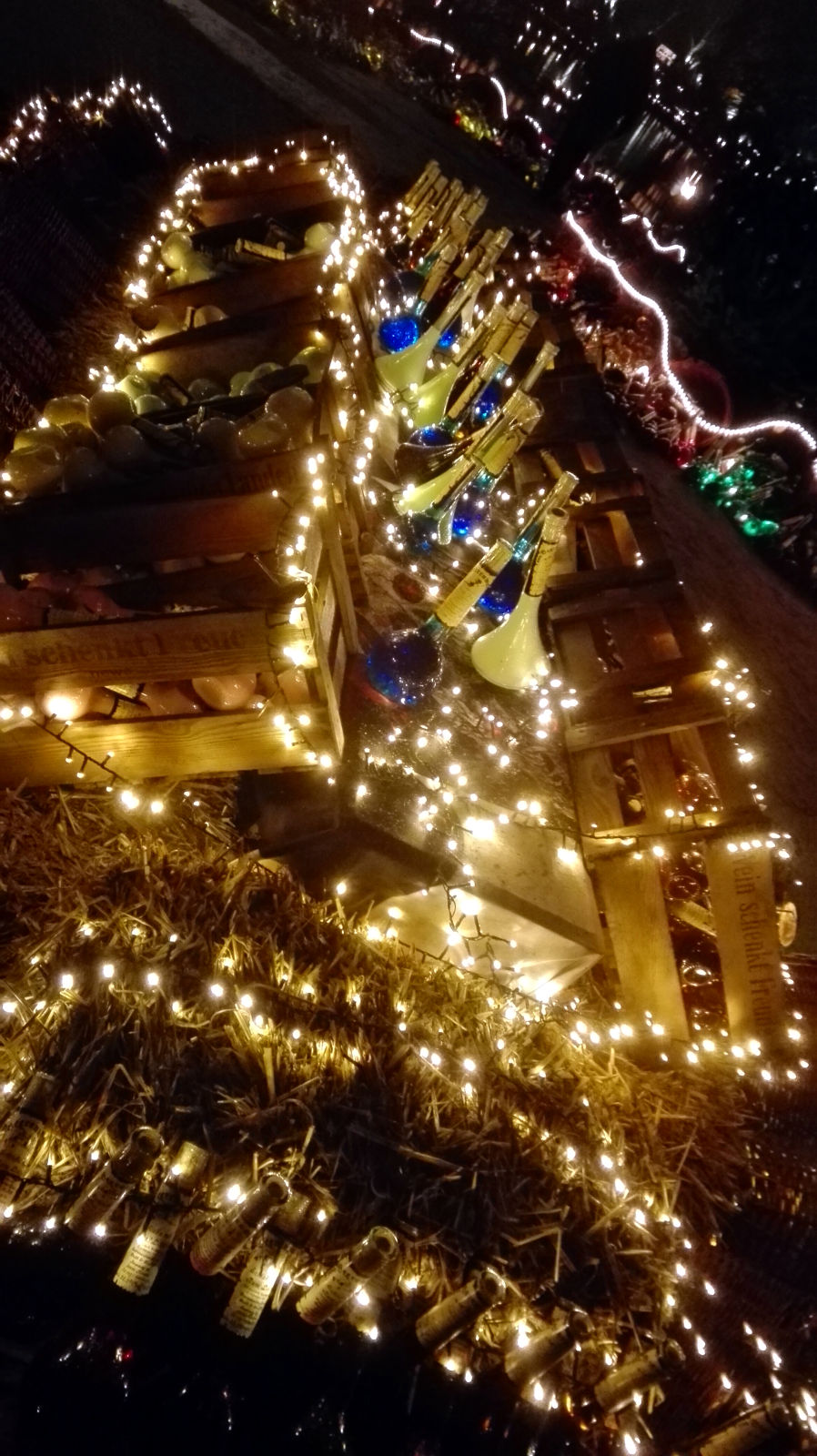 Phantastischer Mittelalterlicher Lichter Weihnachtsmarkt